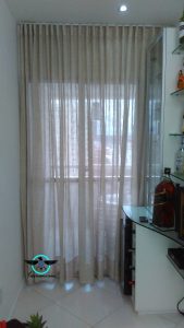 caida-de-ilhoes-sala-estar-trilho-suico-sem-forro